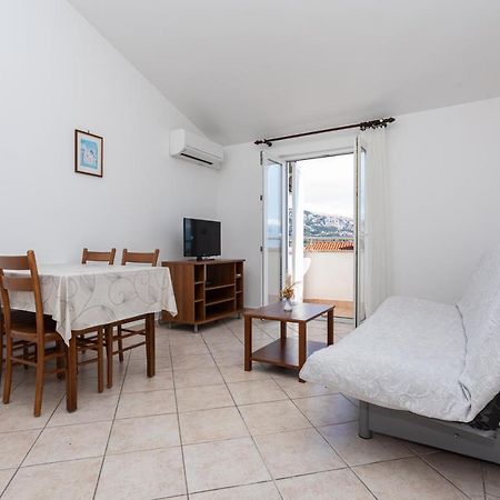 Apartments Crnekovic I Zarok Baška Exterior foto