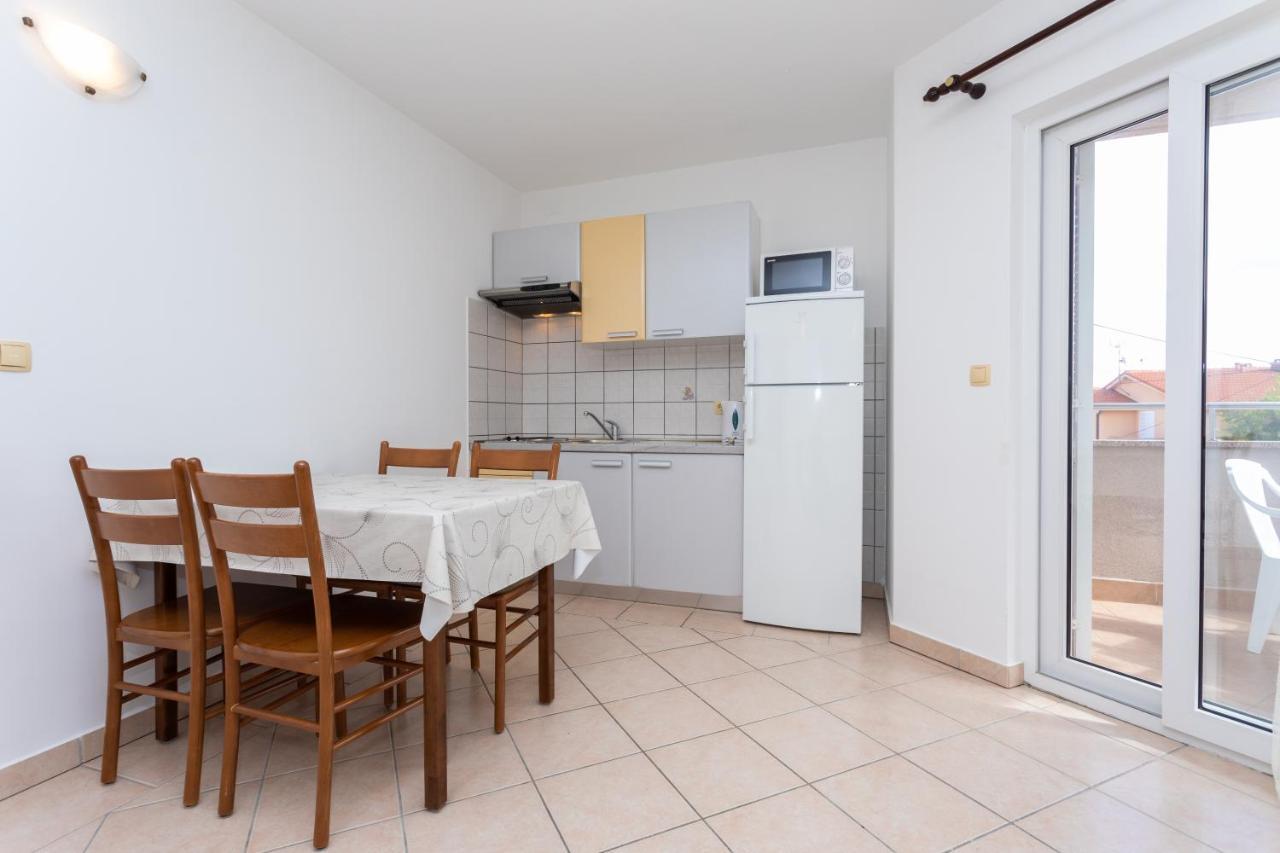 Apartments Crnekovic I Zarok Baška Exterior foto